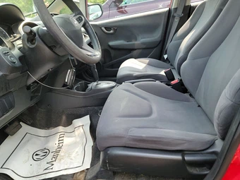 2013 Honda Fit – miniatura 7