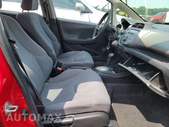 2013 Honda Fit – miniatura 8