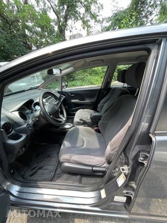 2013 Honda Fit - miniatura 11