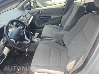 2013 Honda Insight LX – miniatura 7