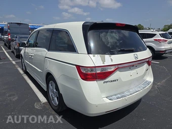 2013 Honda Odyssey - miniatura 6