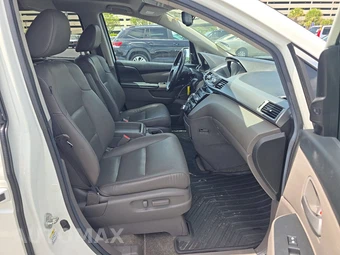 2013 Honda Odyssey - miniatura 8