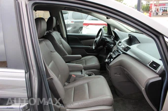 2013 Honda Odyssey EX-L 118.1" WB - miniatura 13