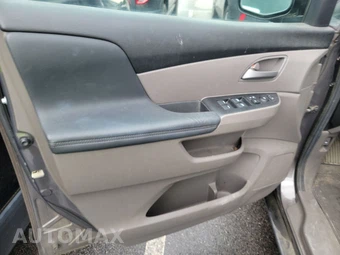 2013 Honda Odyssey EX-L 118.1" WB – miniatura 9