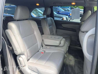 2013 Honda Odyssey EX-L w/RES 118.1" WB - miniatura 17