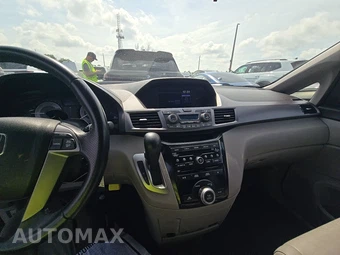 2013 Honda Odyssey EX-L w/RES 118.1" WB - miniatura 11