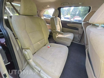 2013 Honda Odyssey LX 118.1" WB - miniatura 17