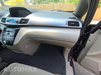 2013 Honda Odyssey LX 118.1" WB - miniatura 20