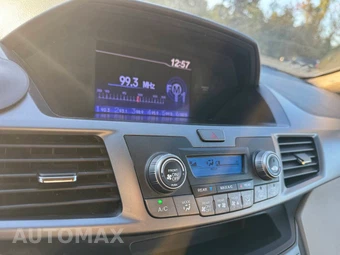 2013 Honda Odyssey LX 118.1" WB - miniatura 20