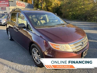 2013 Honda Odyssey LX 118.1" WB - miniatura 5