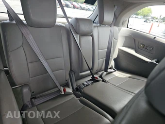 2013 Honda Odyssey Touring 118.1" WB - miniatura 14