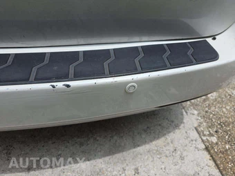 2013 Honda Odyssey Touring 118.1" WB – miniatura 30
