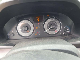 2013 Honda Odyssey Touring 118.1" WB – miniatura 9