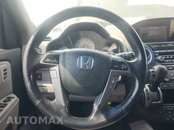 2013 Honda Pilot Touring w/Navigation & RES – miniatura 10