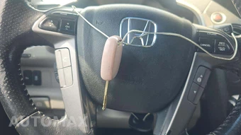 2013 Honda Pilot Touring w/Navigation & RES – miniatura 20