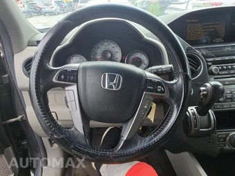 2013 Honda Pilot Touring w/Navigation & RES - miniatura 10