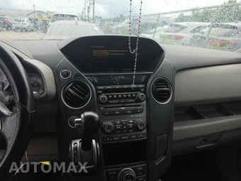 2013 Honda Pilot Touring w/Navigation & RES - miniatura 11