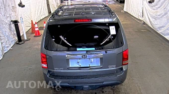 2013 Honda Pilot Touring w/Navigation & RES - miniatura 5