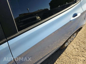 2013 Hyundai Accent GLS Sedan – miniatura 29
