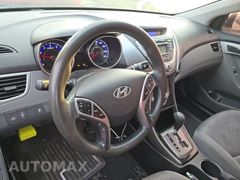 2013 Hyundai Elantra Coupe GS - miniatura 10