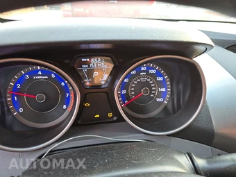 2013 Hyundai Elantra Coupe GS - miniatura 12