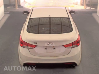 2013 Hyundai Elantra Coupe GS - miniatura 5