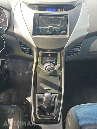 2013 Hyundai Elantra Coupe GS - miniatura 11