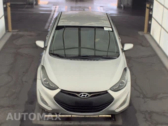2013 Hyundai Elantra Coupe GS - miniatura 2