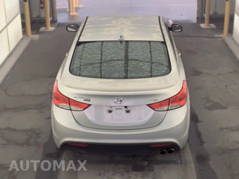 2013 Hyundai Elantra Coupe GS - miniatura 5