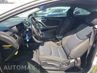 2013 Hyundai Elantra Coupe GS - miniatura 7