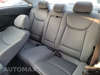2013 Hyundai Elantra Coupe GS – miniatura 13