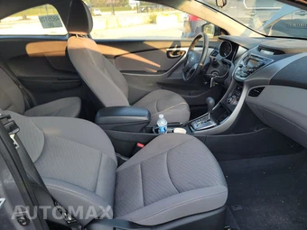 2013 Hyundai Elantra Coupe GS – miniatura 8