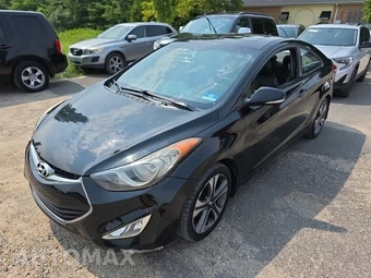 2013 Hyundai Elantra Coupe SE