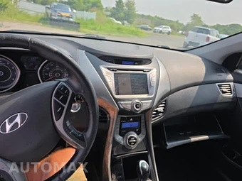 2013 Hyundai Elantra Coupe SE - miniatura 14