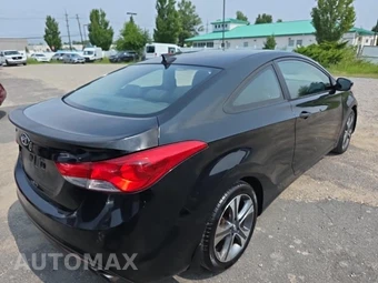 2013 Hyundai Elantra Coupe SE - miniatura 4