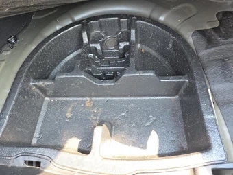 2013 Hyundai Elantra Coupe SE - miniatura 7