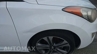2013 Hyundai Elantra Coupe SE – miniatura 7