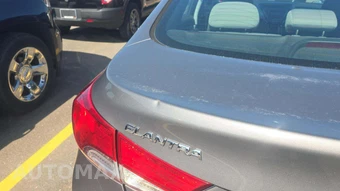 2013 Hyundai Elantra GLS Sedan – miniatura 20