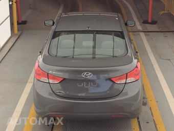 2013 Hyundai Elantra GLS Sedan – miniatura 5