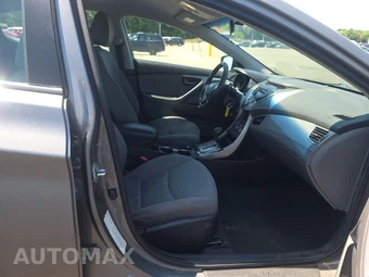 2013 Hyundai Elantra GLS Sedan – miniatura 8