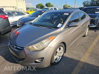 2013 Hyundai Elantra GLS Sedan — samochód z USA z aukcji Manheim, oferta Kup Teraz w AUTOMAX