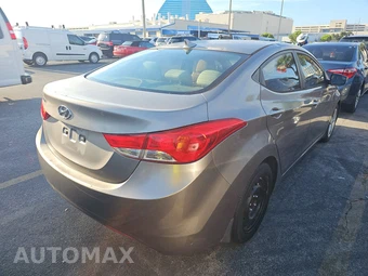 2013 Hyundai Elantra GLS Sedan - miniatura 4