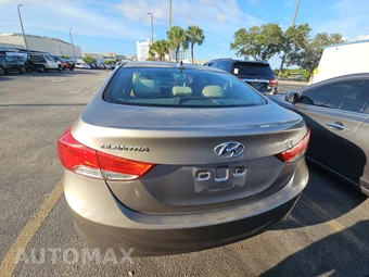 2013 Hyundai Elantra GLS Sedan - miniatura 5