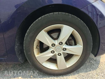 2013 Hyundai Elantra GLS Sedan - miniatura 22