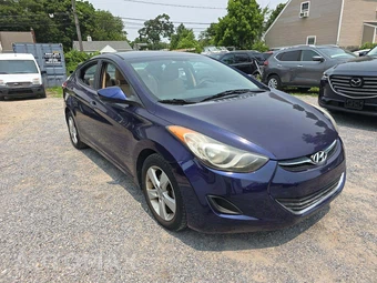 2013 Hyundai Elantra GLS Sedan - miniatura 4