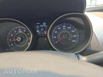 2013 Hyundai Elantra GLS Sedan - miniatura 9