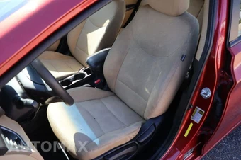 2013 Hyundai Elantra GLS Sedan - miniatura 11