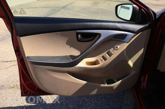 2013 Hyundai Elantra GLS Sedan - miniatura 15