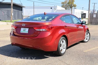 2013 Hyundai Elantra GLS Sedan - miniatura 2
