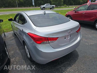2013 Hyundai Elantra GLS Sedan – miniatura 2